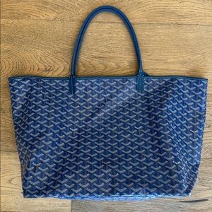 Goyard blue tote with pouch. Goyard Le Cabas Saint Louis. Never Used.